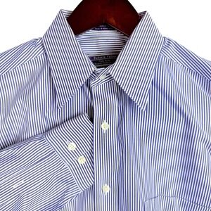 Roberto Villini Mens Blue White Stripe Non Iron Travel Collection Dress Shirt